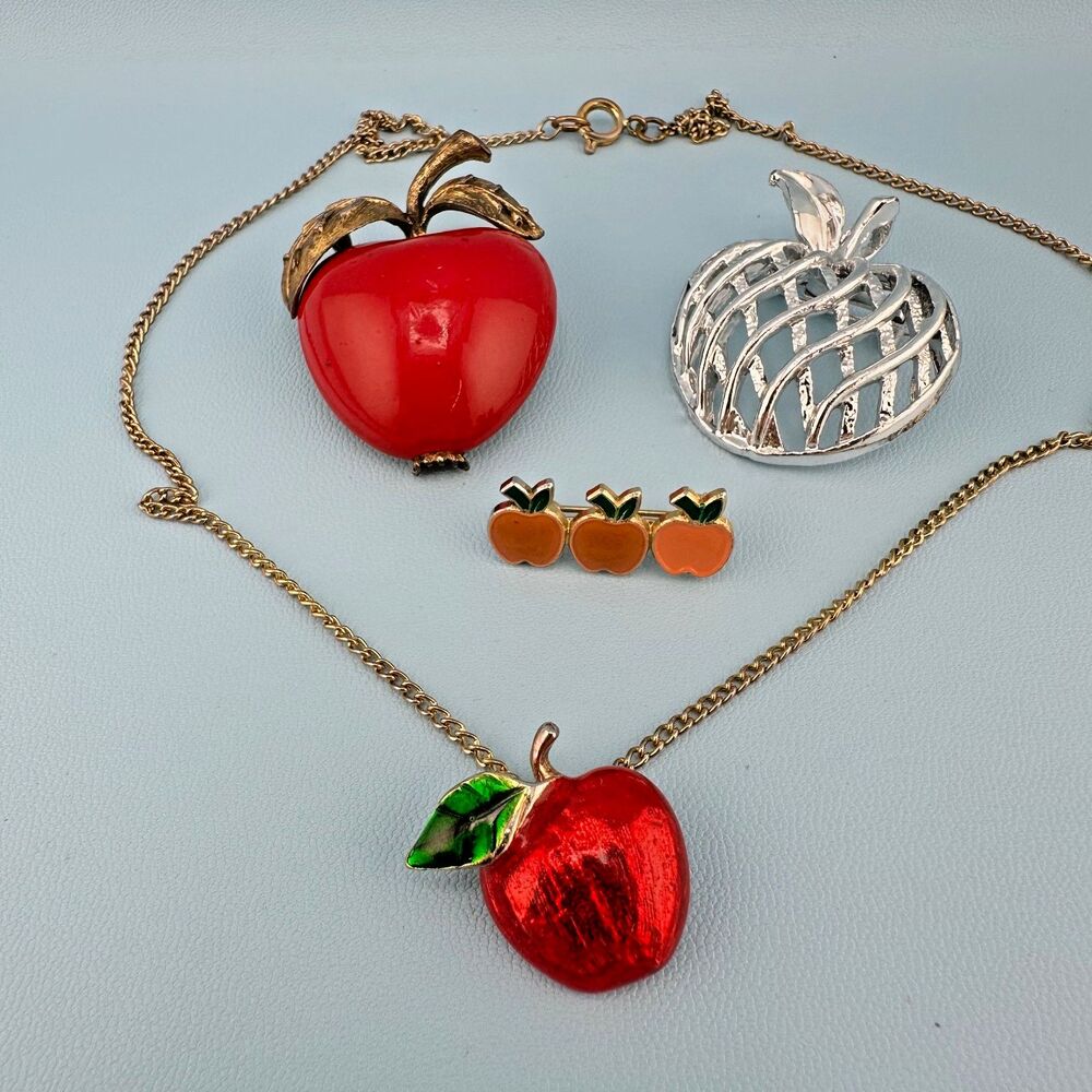 Vintage Apple Jewelry Lot Red Enamel Silver / Gold Tone 3 Brooches 2 Pendants